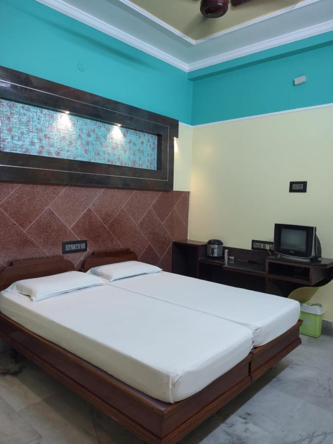 Krishna Lodge Tiruchirappalli Εξωτερικό φωτογραφία