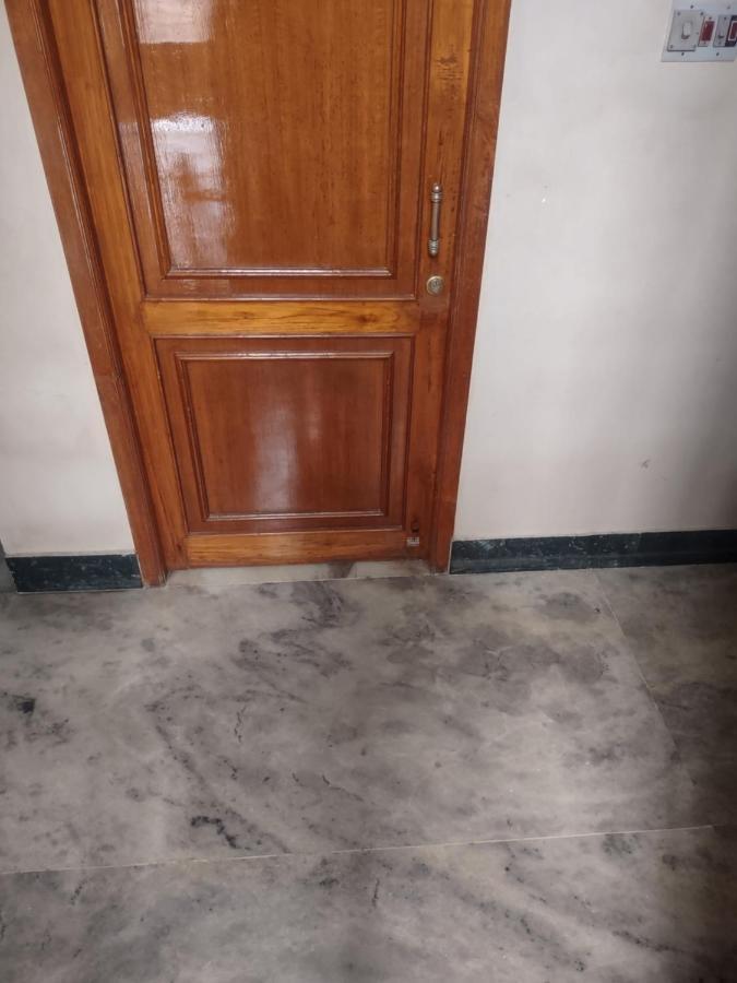 Krishna Lodge Tiruchirappalli Εξωτερικό φωτογραφία